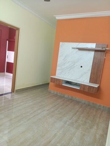 Room in 2 BHK Apartment at Koramangala – for Rent