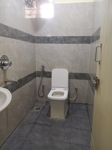 Bathroom in 2 BHK Apartment at Koramangala – for Rent