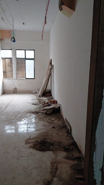 Room in  Office Space at Bbd Bagh – for Sale