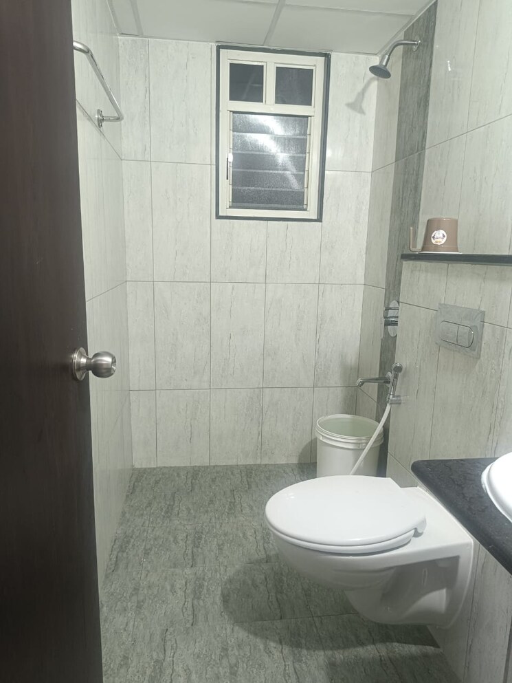 Bathroom, kolte-patil-life-republic 2 Bedroom 860 Sq.Ft. Apartment In Hinjewadi Pune 8806623