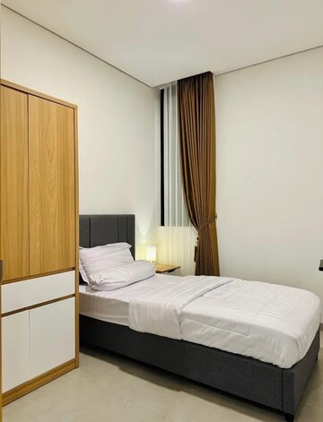 Bedroom in 3.5 BHK Builder Floor at Sector 28 – for Sale