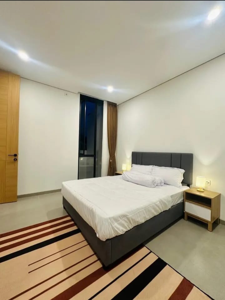 3.5 BHK + Pooja Room Builder Floor For Sale in Building Floor