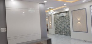 Room in 3 BHK Apartment at Sector 50 – for Sale