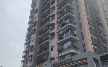 2 BHK Apartment For Rent in Jaydev Gorai Laxmi CHSL Casa Bellisimo, Borivali West