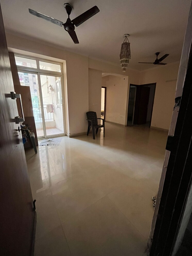 Room, logix-blossom-county 3 Bedroom 1575 Sq.Ft. Apartment In Sector 137 Noida 8806698