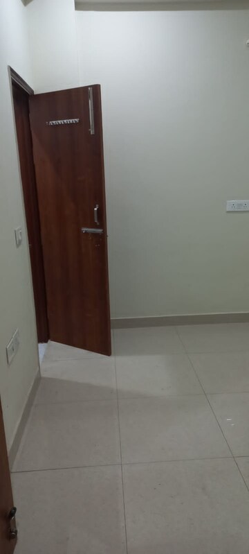 Furnished Amenities in 2 BHK Independent House at Sector 112 – for Rent