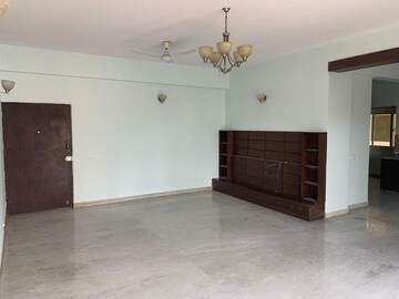 Room in 3 BHK Apartment at Waterville Apartment, Whitefield – for Rent