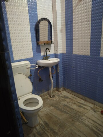 Bathroom in 2 BHK Independent House at Sector 51 – for Rent