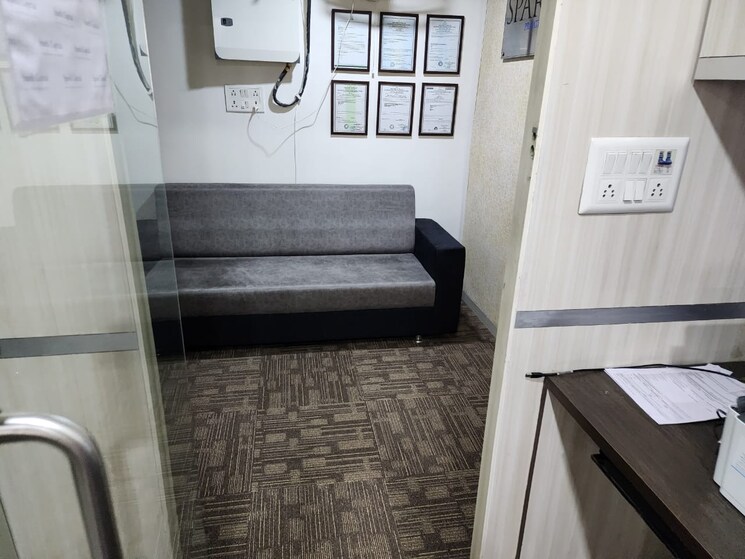 Other, venus-amadeus Commercial Office Space 1108 Sq.Ft. In Jodhpur Ahmedabad 8806748