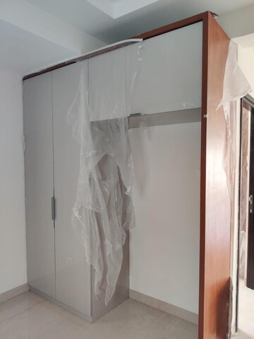 Room in 3 BHK Apartment at Niharika Skyline, Khajaguda – for Sale