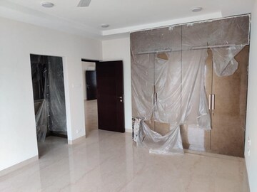 Room in 3 BHK Apartment at Niharika Skyline, Khajaguda – for Sale