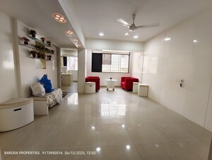  Office Space For Sale in Akota