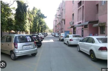 Parking in 3 BHK Apartment at Rohini Sector 9 – for Sale