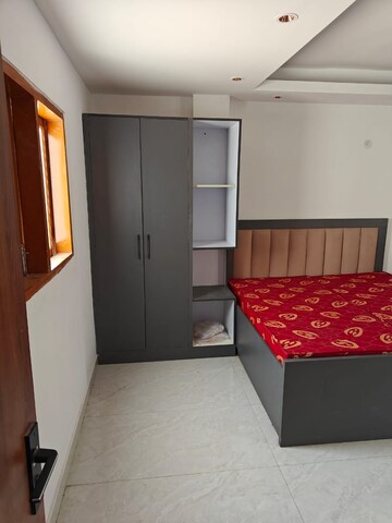 Bedroom in 2 BHK Builder Floor at SS Southend Floors, South City 2 – for Rent