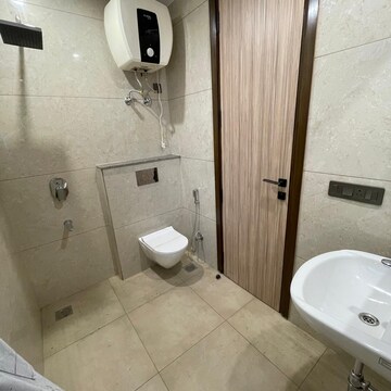 Bathroom in 2 BHK Builder Floor at SS Southend Floors, South City 2 – for Rent