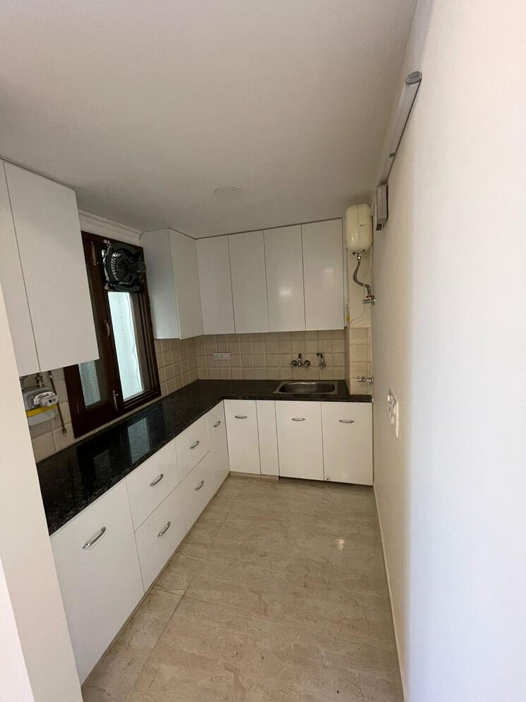 Kitchen, malviya nagar 3 Bedroom 1500 Sq.Ft. Builder Floor In Malviya Nagar Delhi 8806866