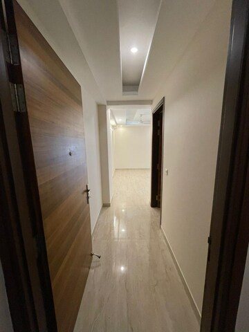 Building Lobby in 3 BHK Builder Floor at Malviya Nagar – for Rent