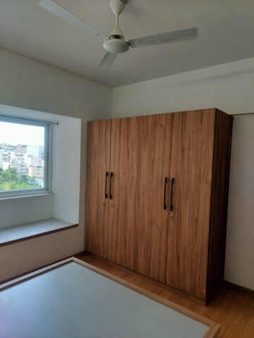 Room in 2 BHK Apartment at Patel Smondo, Gachibowli – for Rent
