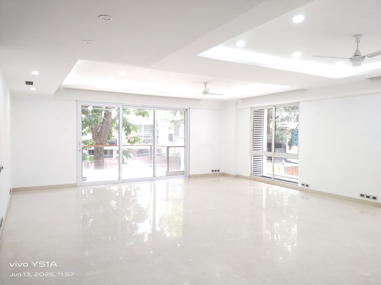 4 BHK + Servant Room Builder Floor For Rent in Vasant Vihar