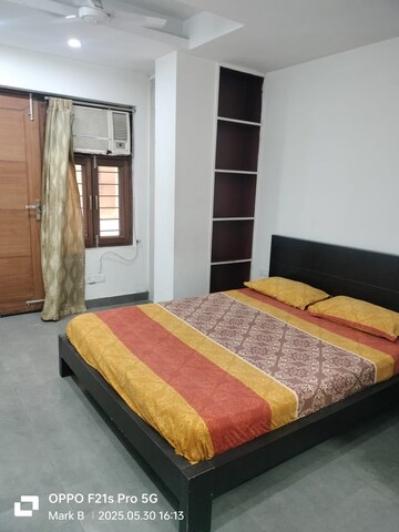 Bedroom in 2 BHK Apartment at Vasant Kunj – for Rent