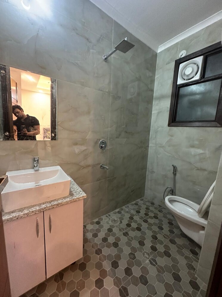 Master Bedroom, saket 2 Bedroom 805 Sq.Ft. Builder Floor In Saket Delhi 8806923