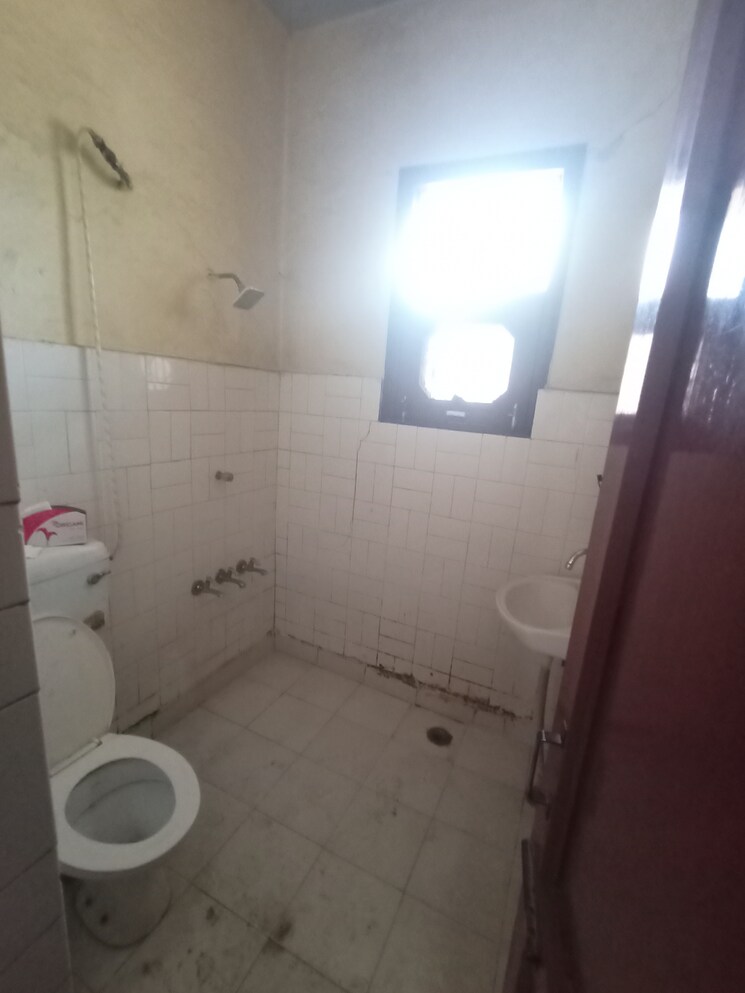 Bathroom, sector 11 2 Bedroom 1600 Sq.Ft. Independent House In Sector 11 Panchkula 8806925