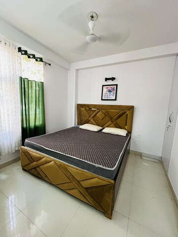 Bedroom in 2 BHK Builder Floor at Saket – for Rent