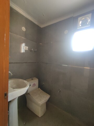 Furnished Amenities in 2 BHK Builder Floor at Chattarpur – for Sale