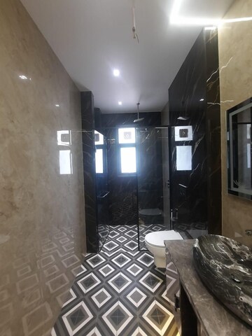 Living Room in 4 BHK Apartment at Central Park Flower Valley Aqua Front Towers, Sohna Sector 33 – for Rent