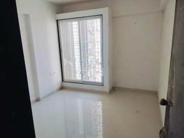 Room in 2 BHK Apartment at Basil Mondale, Mundhwa – for Rent