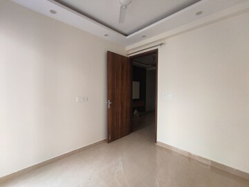 Room in 3 BHK Builder Floor at Chattarpur – for Sale