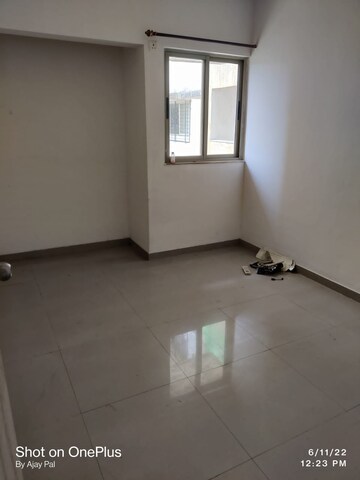 Room in 1 BHK Apartment at Saket – for Rent