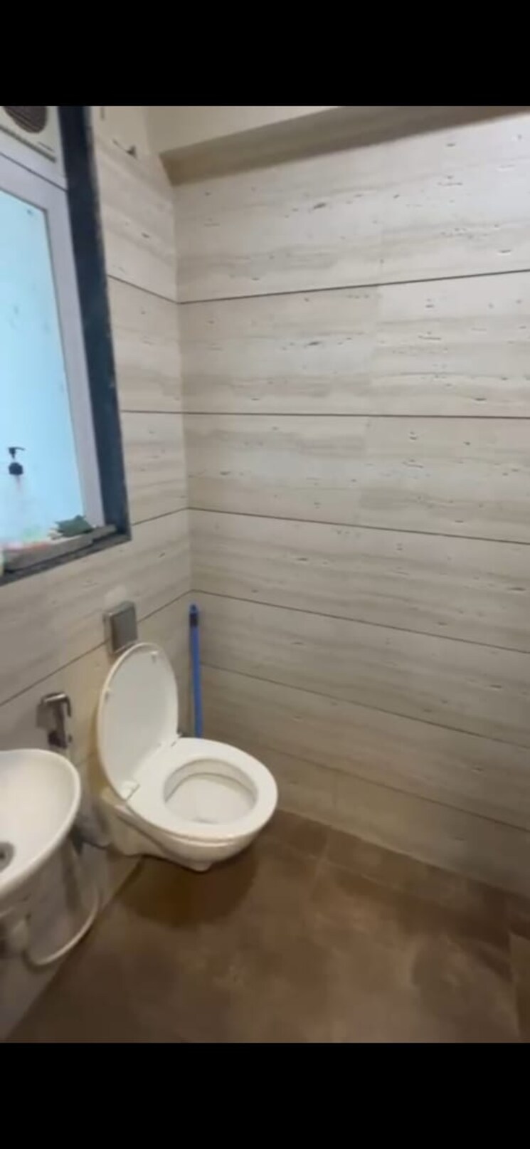 Bathroom, goregaon west 1 Bedroom 400 Sq.Ft. Apartment In Goregaon West Mumbai 8806993