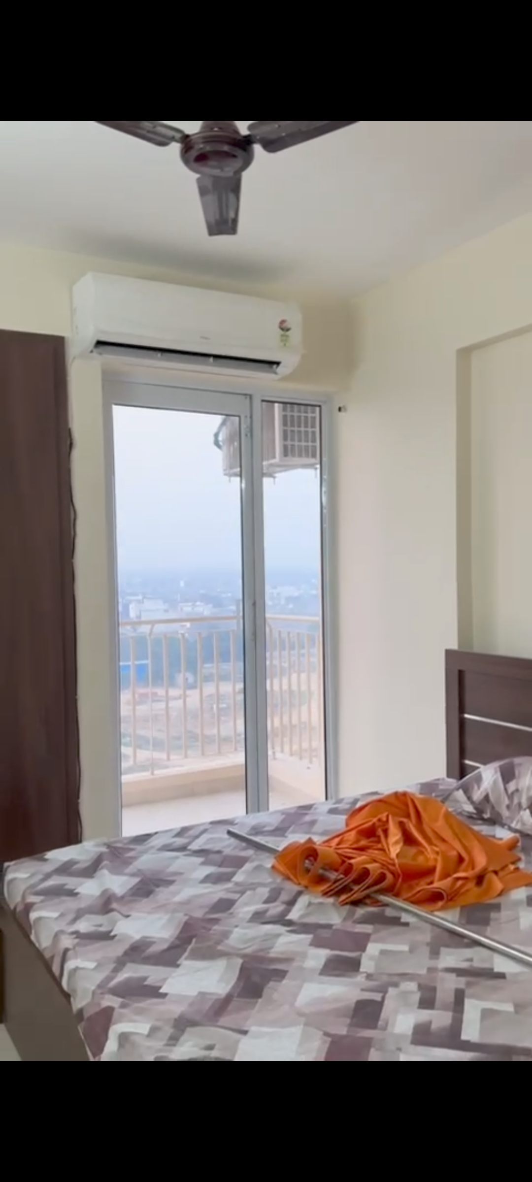 1 BHK + Pooja Room Apartment For Rent in Wave Dream Homes