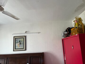 Furnished Amenities in 3 BHK Apartment at HDIL Metropolis Residences, Andheri West – for Rent