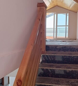 Furnished Amenities in 4 BHK Penthouse at Sanjauli – for Sale