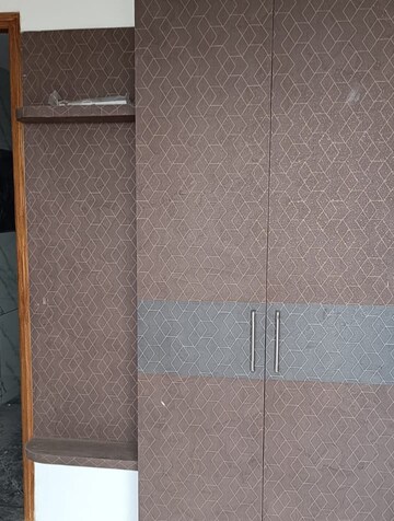 Furnished Amenities in 4 BHK Penthouse at Sanjauli – for Sale