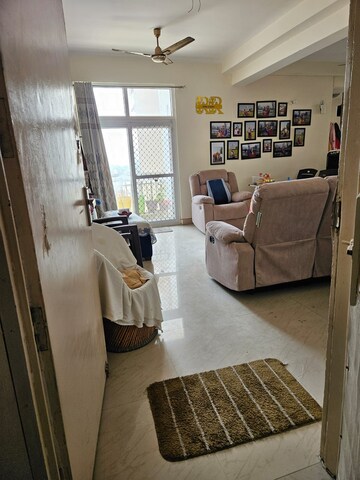 Team Area in 3 BHK Apartment at Saya Zion, Sector 4 Greater Noida – for Sale