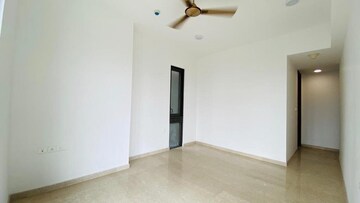 Room in 3 BHK Apartment at Lodha The Park, Worli – for Rent