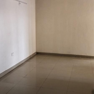 Room in 3 BHK Apartment at BPTP Park Elite Floor II, Sector 75 – for Sale