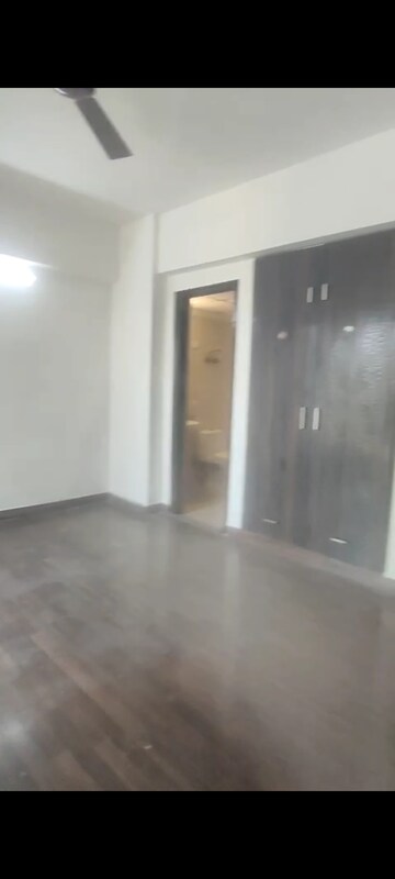 2.5 BHK Apartment For Sale in Sethi Max Royale, Sector 76