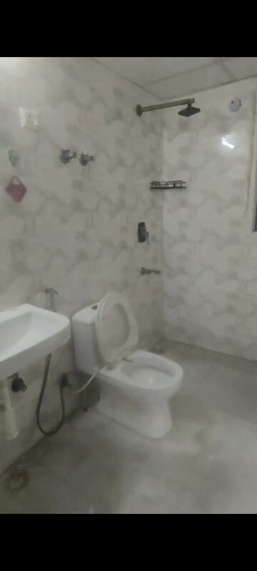 Bathroom in 2.5 BHK Apartment at Sethi Max Royale, Sector 76 – for Sale