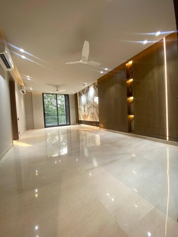 Living Room in 3 BHK Builder Floor at GLS Courtyard, Sector 95 – for Sale