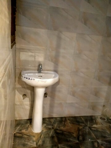 Bathroom in 4 BHK Apartment at Sector 49 – for Sale