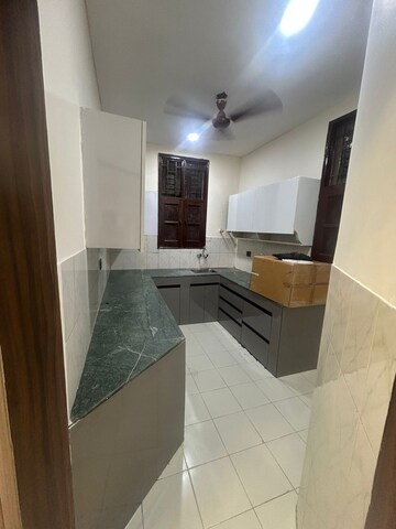 Kitchen in 2 BHK Builder Floor at Sector 57 – for Rent