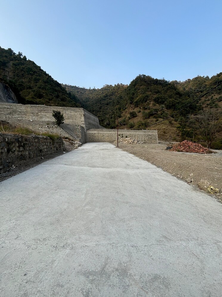 undefined, sahastradhara  200 Sq.Yd. Plot In Sahastradhara Dehradun 8807098