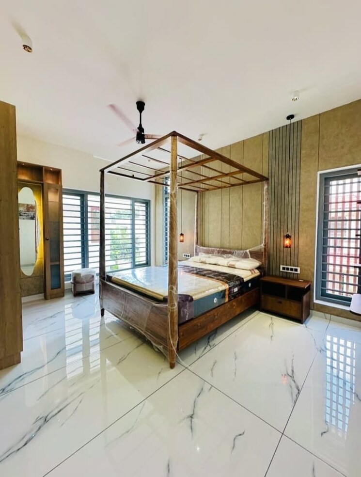 Balcony, sector 30 3 Bedroom 2250 Sq.Ft. Builder Floor In Sector 30 Faridabad 8807102