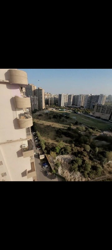 3 BHK Apartment – Exterior View View at Supertech Cape Town, Sector 74 - for Sale