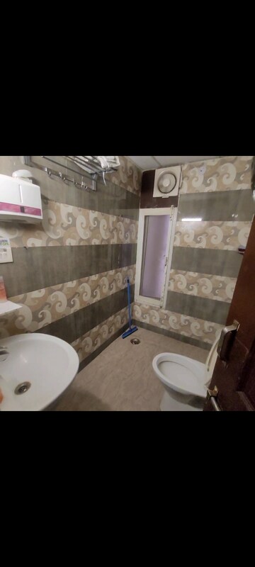 Bathroom in 3 BHK Apartment at Supertech Cape Town, Sector 74 – for Sale