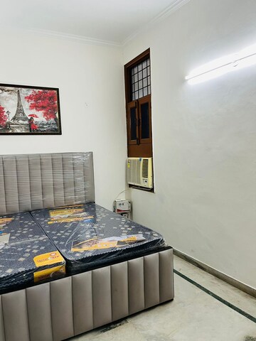 Bedroom in 4 BHK Builder Floor at Ardee City, Sector 52 – for Sale